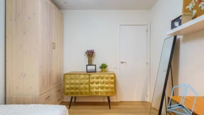 Apartment on Carrer de l'Alcalde in Móstoles photo 8