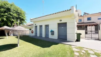 Chalet on Calle de la Zarzuela photo 27