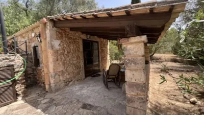 Chalet on Algaida Street - La Unio Street photo 19