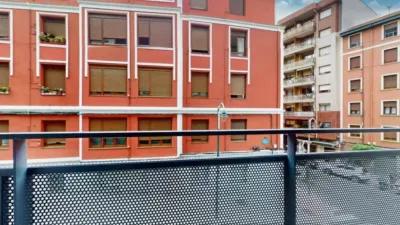 Apartment in Zorrotza photo 9