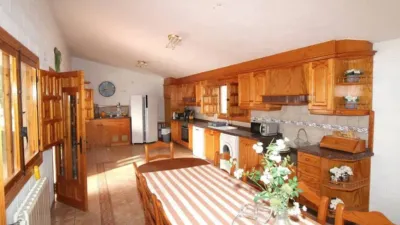 Chalet in Elda photo 39
