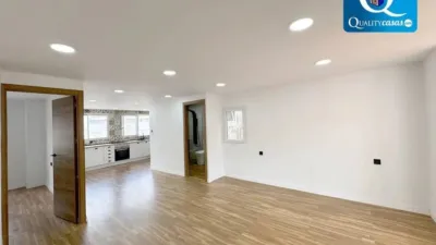 Apartment in Ensanche photo 11