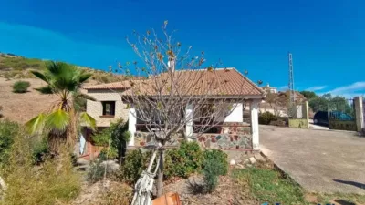Chalet in El Burgo photo 19