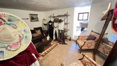 Chalet on Algaida Street - La Unio Street photo 30