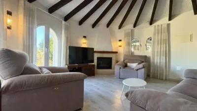Chalet in Las Adelfas-Benicolada-Garduix photo 7