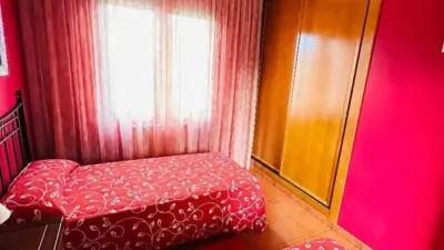 Chalet in Mojados photo 20