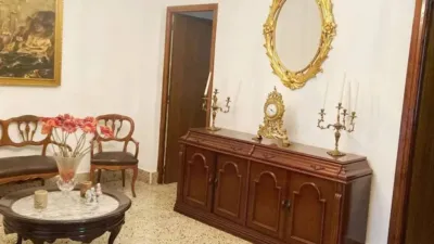 Flat on Calle Real photo 4