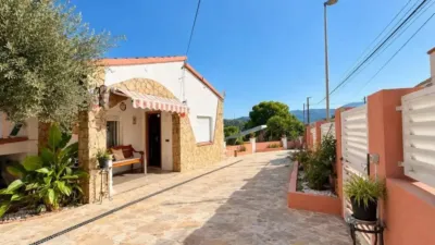 Chalet in Abrera photo 3