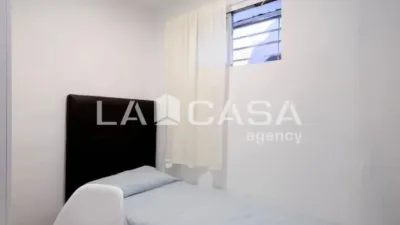 Apartment in Montbau photo 18