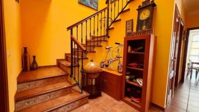 Chalet on Enrique Granados Street photo 3