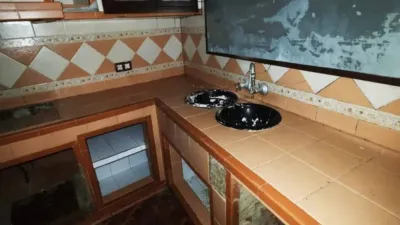 Chalet in La Puebla de los Infantes photo 4