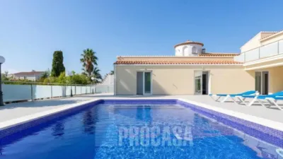 Chalet in Empuriabrava photo 6