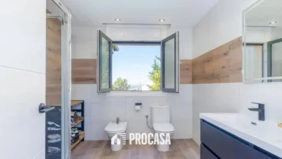 Chalet in Les Torroelles photo 22