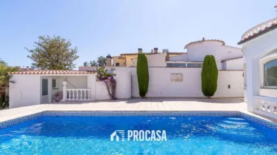 Chalet in Empuriabrava photo 11
