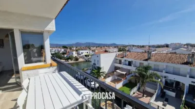 Apartment in Empuriabrava photo 3
