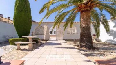 Chalet in Empuriabrava photo 53