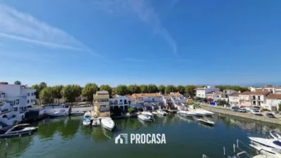 Apartment in Empuriabrava photo 5