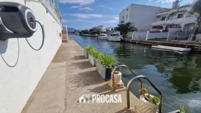 Apartment in Empuriabrava photo 29