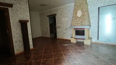 Chalet in La Puebla de los Infantes photo 3