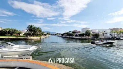 Apartment in Empuriabrava photo 58