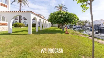 Apartment in Empuriabrava photo 22