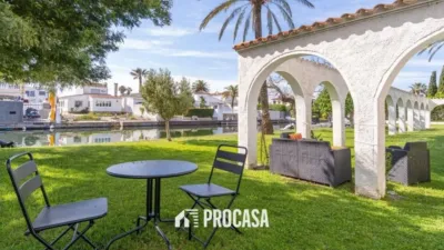 Apartment in Empuriabrava photo 21