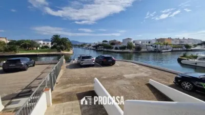 Apartment in Empuriabrava photo 31