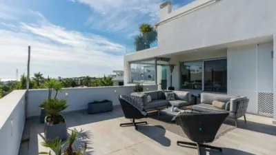 Penthouse in Estepona photo 2