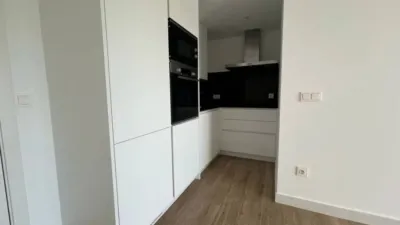Apartment on Urbanizacion Beneficiado Street, 2E photo 5