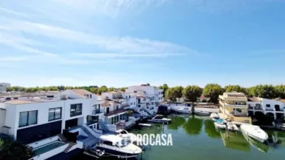 Apartment in Empuriabrava photo 38