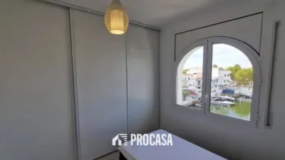 Apartment in Empuriabrava photo 18