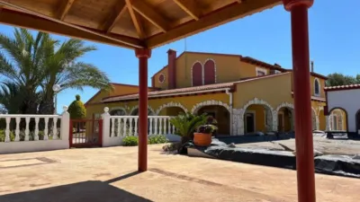 Chalet in Partida Maitino photo 2