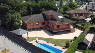 Chalet en Cardedeu photo 2