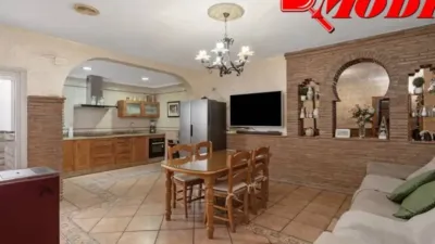 Chalet on Calle de Trajano photo 3