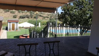 Chalet in Malpartida de Plasencia photo 7
