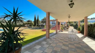 Chalet in Malpartida de Plasencia photo 9