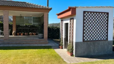 Chalet in Malpartida de Plasencia photo 10