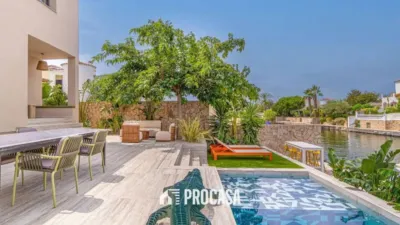 Chalet in Empuriabrava photo 8