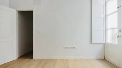 Apartment on Rafael de la Viesca Street photo 13