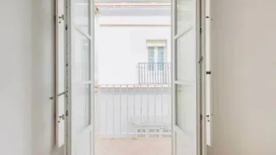 Apartment on Rafael de la Viesca Street photo 25