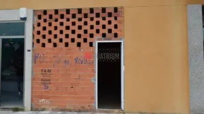 Local comercial en alquiler en Campus Norte-San Caetano - Más