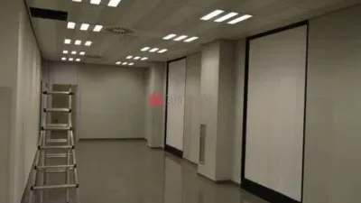 Local comercial en alquiler en Centro Histórico - Vista 2