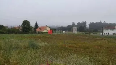 Terreno en venta en Fornelos (Pontevea) - Més