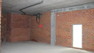 Local comercial en alquiler en Campus Sur-Santa Marta - Más