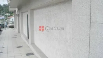 Local comercial en alquiler en Bertamiráns - Vista 2