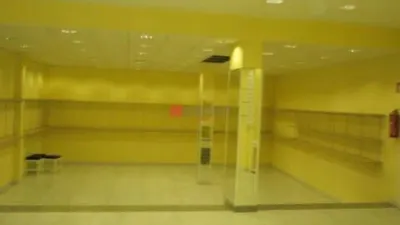 Local comercial en alquiler en Castiñeiriño - Vista 2