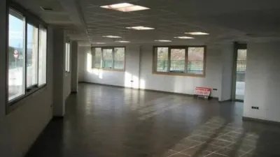 Edificio en alquiler en Teo - Vista 4