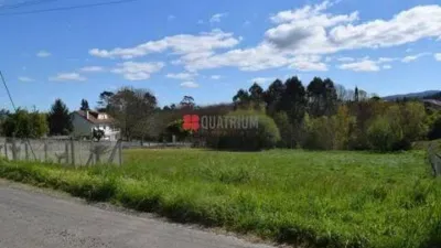 Terreno en venta en A Ramallosa - Más