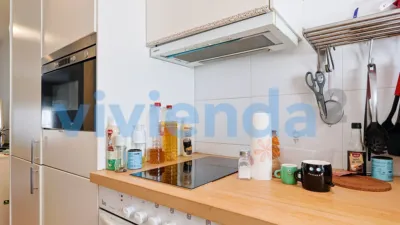 Apartment in Guindalera photo 3