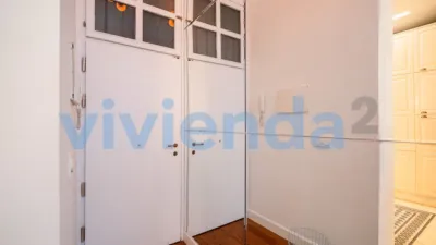 Apartment in Palacio photo 8